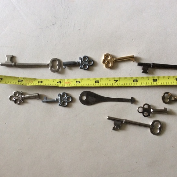 Skeleton keys lot of 10 total - Picture 2 of 2